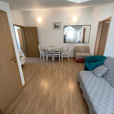 Milka Apartamento Gradac (Split-Dalmatia)