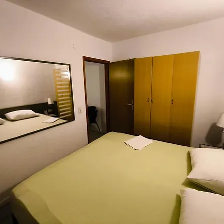 Milka Gradac (Split-Dalmatia)